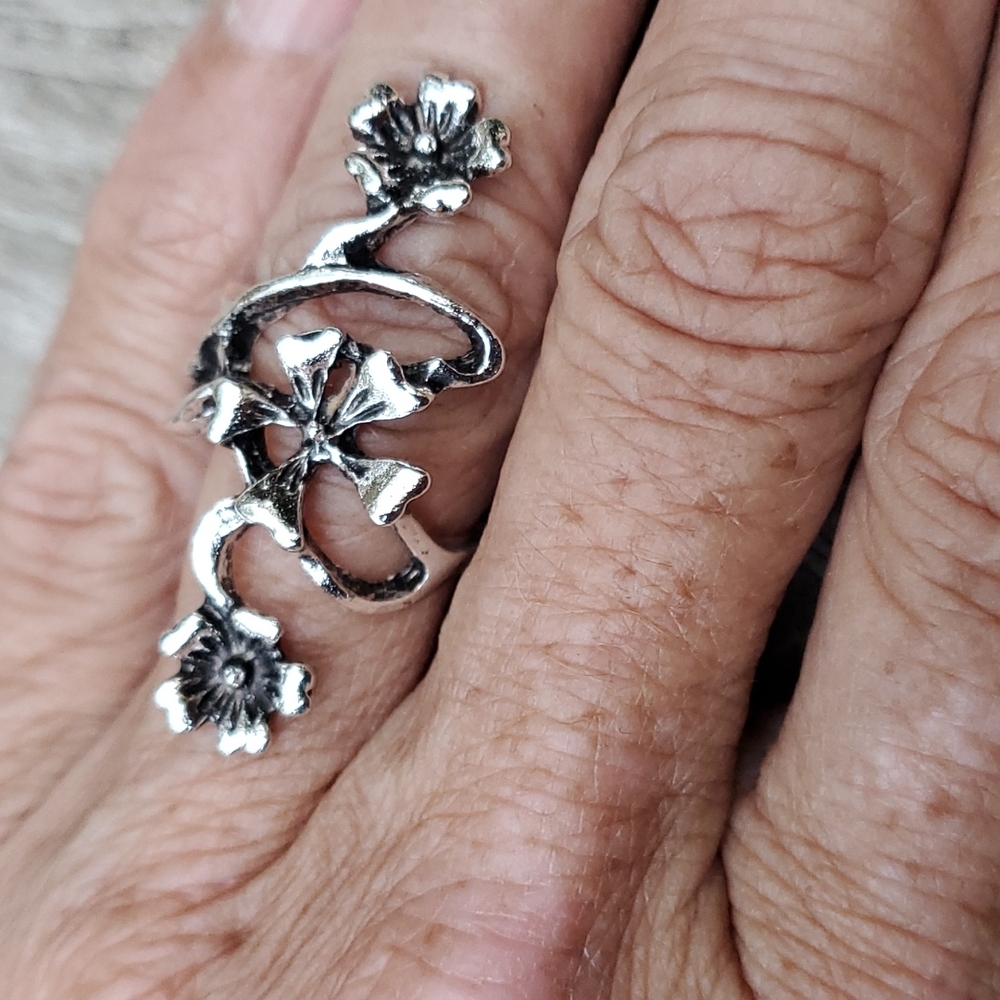Boho vintage floral silver ring New